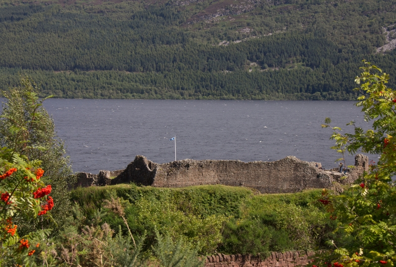 IMG_0799.jpg - Urquhart Castle Loch Ness